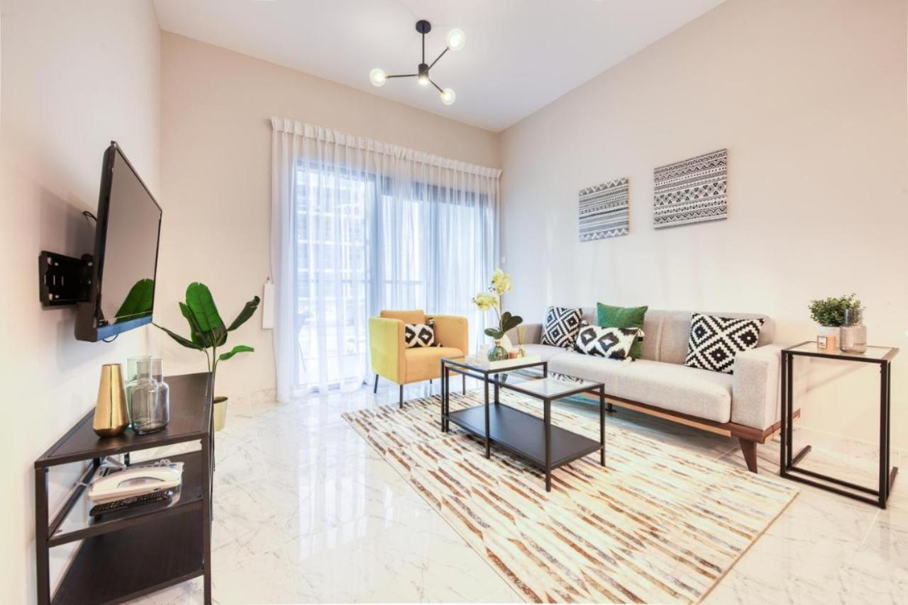 Elite Lux Holiday Homes - Cozy & Stylish 1 Bedroom With Huge Pools & World Class Gym Dubai Esterno foto